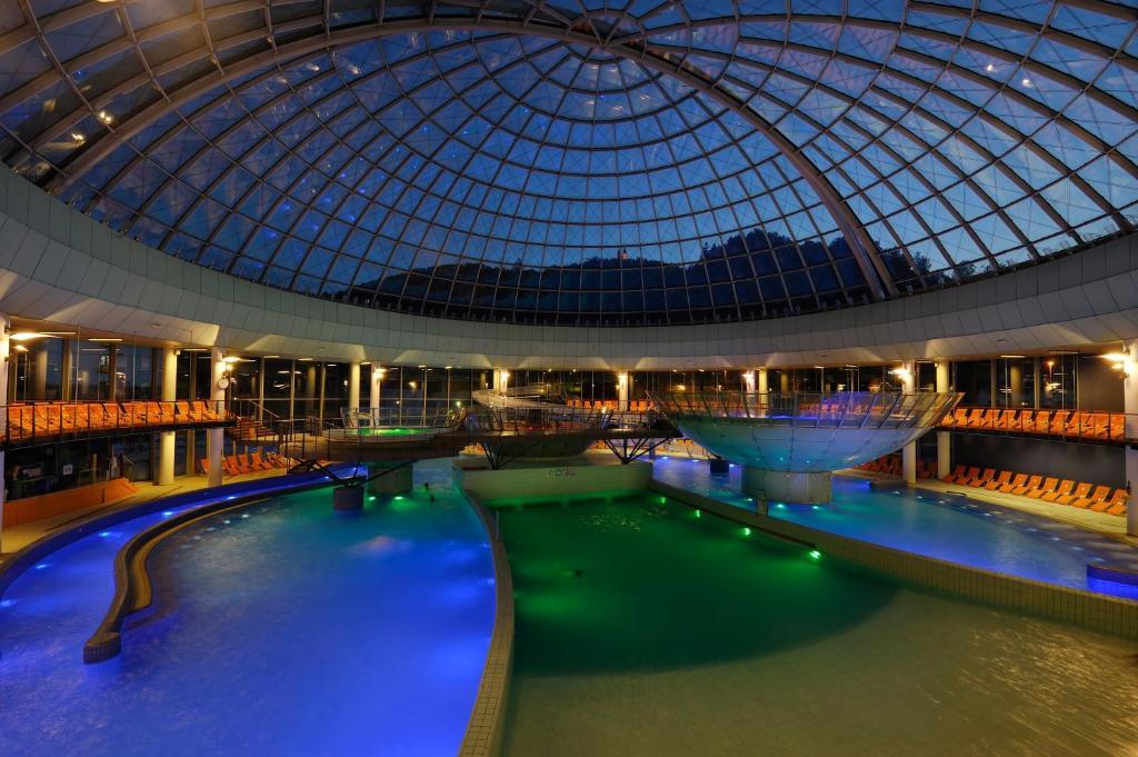 Hotel Thermana Park Lasko**** Superior Exterior foto